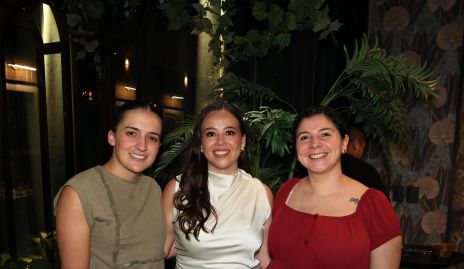  María José Zacarías, Andrea Barbosa y Melody Zárate.