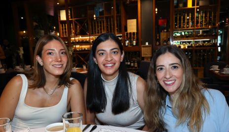  Marian  Martínez, Paulina Tonche y Adriana Muñoz.
