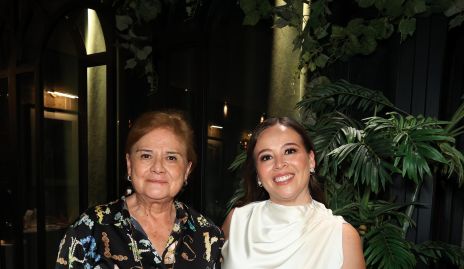  Nora Medina y Andrea Barbosa.