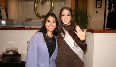  Ana Gaby Ríos y Yamilé Fontes.
