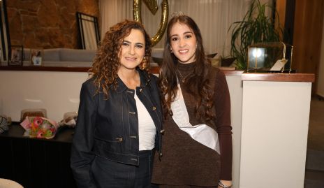  Laura Hallal y Yamilé Fontes.