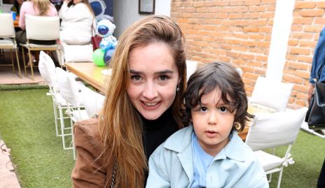  Denisse Favela y Marco González.