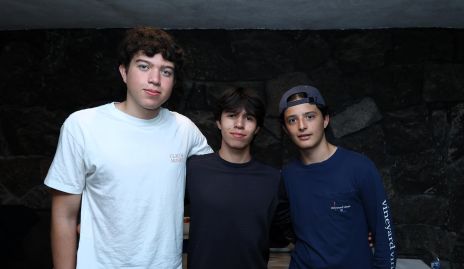 Ian Ordaz, Mikel Monsech y Sebas Blunsel.