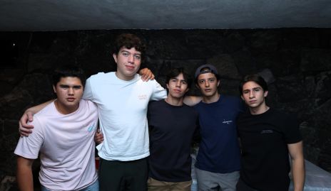  Salvador Martínez, Ian Ordaz, Mikel Monsech, Sebas Blunsel y Camilo Solórzano.