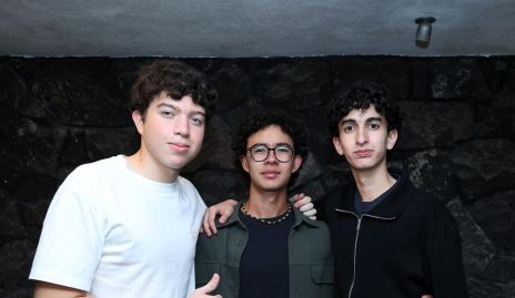  Ian Ordaz, Pablo Dávila y Juan Güemes.