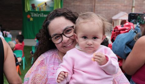  Miriam y Elena.