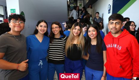  Héctor, Paola Bustos, Aby Miranda, Ale, Vale y Alex.
