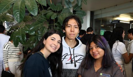  Arely Aradillas, Pablo Ramírez y Nadia Lara.