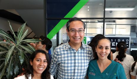  Verónica Alfaro, Adrián Cervantes e Isabela Estrada.