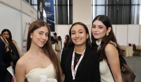  Daniela, Emma y Daniela.