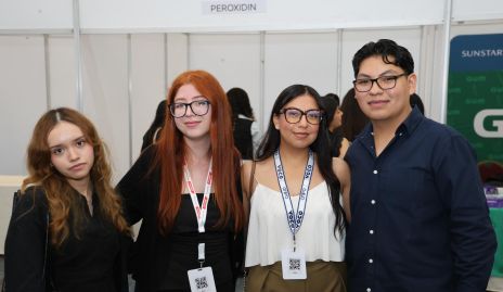  Gloria de la Torre, Jacqueline Morales, Gladis Quiroz y Jairo Israel.