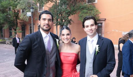 Tirso, Bárbara y Diego González.