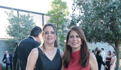  Graciela y Carla Hernández.