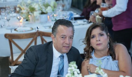  Víctor Barrales y Sara Berrones.