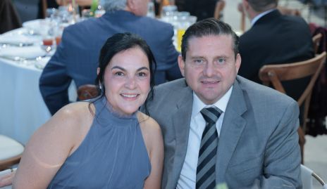  Carina Ruelas y Agustín Román.
