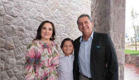  Blanca Macías, Marco César y Samuel Villarreal.