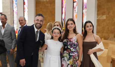  Valentín Guerra, María José Muñoz, Victoria Muñoz y María Muñoz.