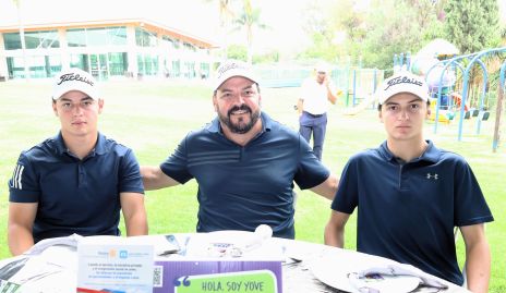 Sebastián González, Rafael González y Bernardo González.
