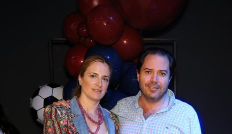  Cristina Ocejo y Luis Fernando Romero con su hijo Luis Fernando.