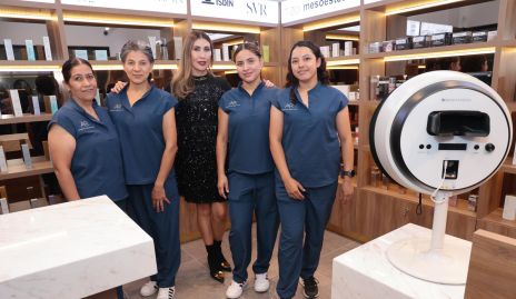  Mitzi Paola Betancourt, Érika Jacqueline Martínez, Adriana del Rocío Ruiz, Amanda Arellano y Alma Delia González.