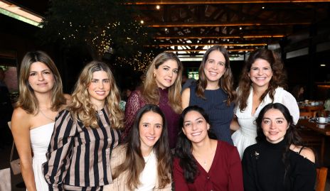  Lucía Cabrera, Isa Garza, Dora Díaz Doboldox, Montse Anaya, María José Díaz Dibildox, María Cueli, Ale Rojas y Andrea.