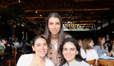  Michell Cano, Isa Gaviño y Adriana Olmos.
