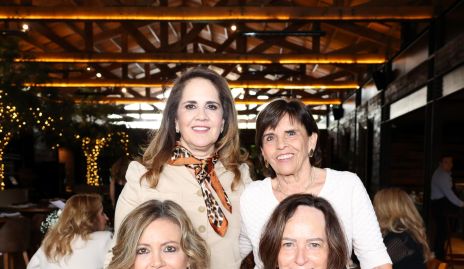  Gabriela Payán, Amaya Zumargamunti, Guadalupe Santos y Becky Molina.