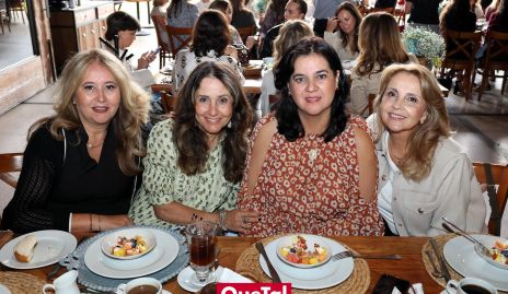  Mayte de la Torre, Martha Chalita, Cynthia Sánchez y Anabel Gaviño.