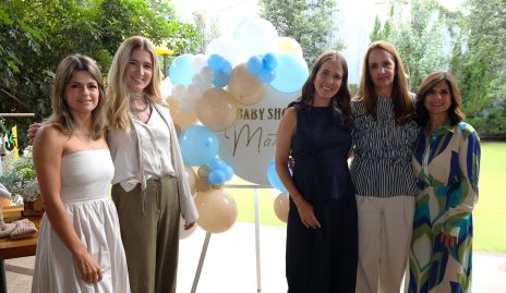  Lucía Cabrera, Macarena Anaya, Montse Anaya, Montse Fonte y Lucía Escobedo.