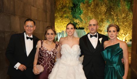  Gustavo García, Gabriela Mora, Ana Morales Hunter, Fernando García y Ana Isabel Hunter.
