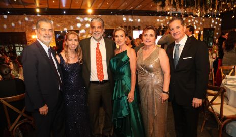  Primos Pons, José Luis Leiva, Mercedes Hunter, Juan Carlos Leiva, Ana Hunter, Sofía Hunter y Jorge Leiva.