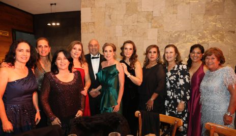  Alma Rosa Méndez, Mireya Payán, María Maza, Cristina Pérez, José Ángel Morales, Ana Hunter, Araceli Cano, Graciela Torres, Marlú Mendizábal, Marcela Batres y Maluza Alcocer.