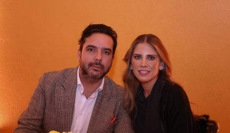  Ale y Giovanna Pulido.