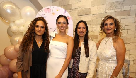  Ale Rangel, Valeria Rangel, Marifer Rangel y Coco Fernández.