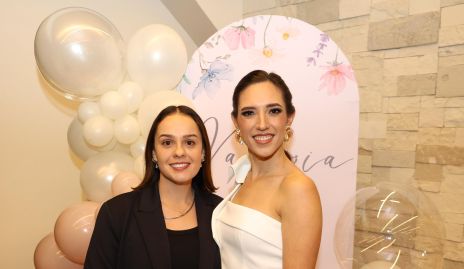  Ale Martínez y Valeria Rangel.