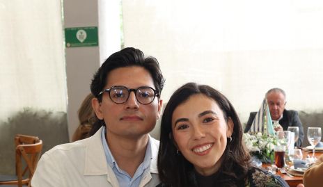  Jeshua Escobar y Alejandra Ramírez.
