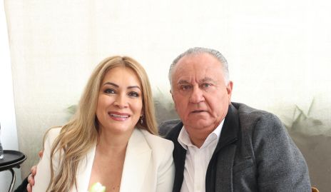  Doris Gandy y Alan Ríos.