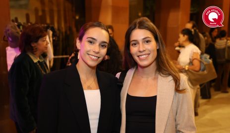  Mari Carmen y Fernanda del Valle.