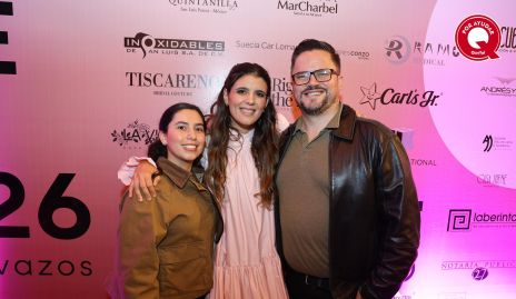  Sofía Cavazos, Paola Córdova y Juan Autrique.