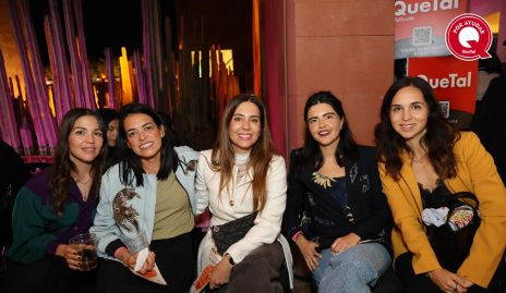  Ana Vidal, Andrea Hernández, Alis Gómez, Daniela de los Santos y María Leal.
