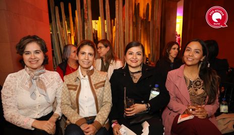  Margarita Martínez, Ana Orozco, Jessica Gascón y Fabiola Torres.
