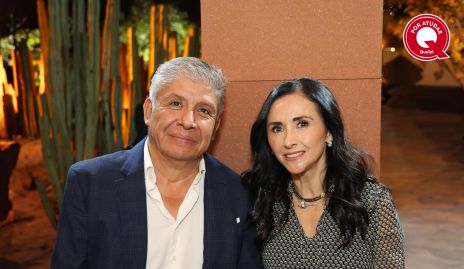  Alfredo Saldaña y Claudia Saldaña.
