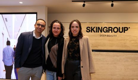  Daniel Gámez, Ana Ordóñez y Patricia Ordóñez.