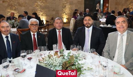  Jorge Silva, Socorro Salvador Capistran, Salvador Capistran, Omar Dario Monsivai y José Juan Huerta.