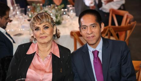  Guadalupe Bustos y Cuauhtémoc Flores.