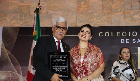  Socorro Salvador Capistrán y Guadalupe Izanami Viera.