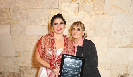  Guadalupe Izanami Viera y Guadalupe Bustos.