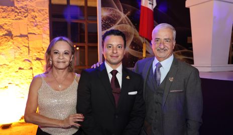  Lilia Faisal, Fernando Delgadillo y Fernando Delgadillo.