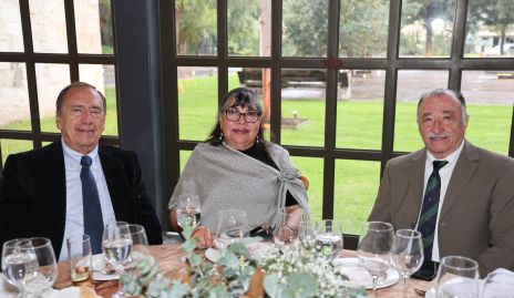  Gerardo Montejano, Florencia Esther González y José Rodolfo Flores.