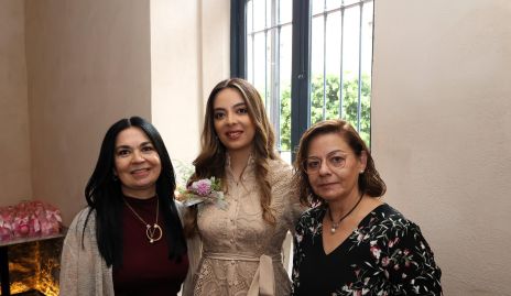  Adriana Córdova, Ana Contreras y Alejandra Orozco.